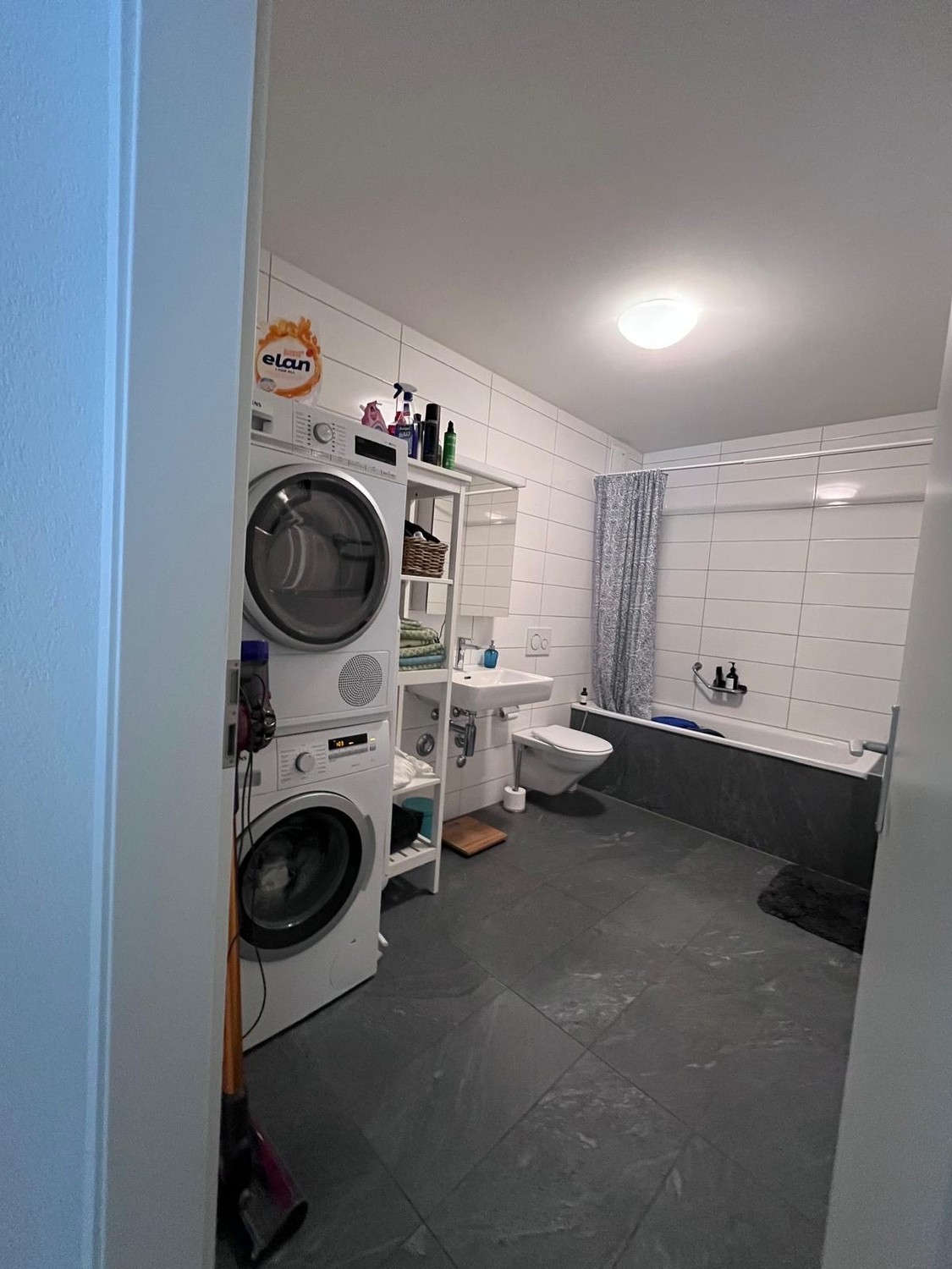 8055 Zürich image 4