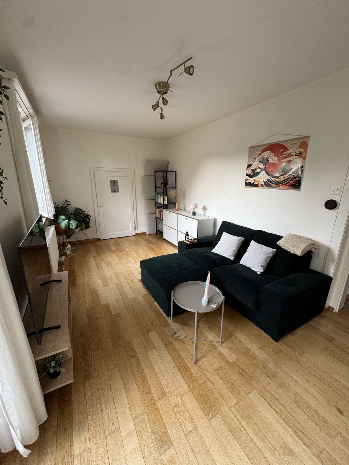 8057 Zürich image 1